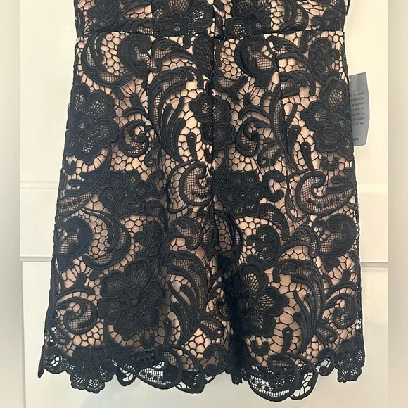 Dress the Population Juliette Lace Romper NWT Black & Nude Size Medium - Picture 5 of 12